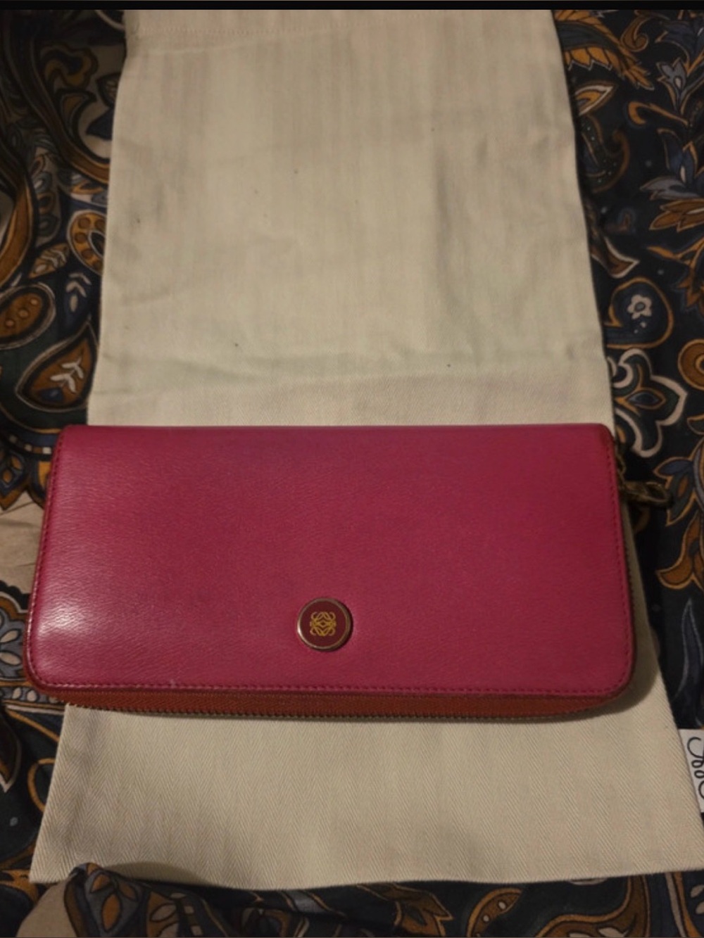 LOEWE Vintage Anagram Pink Leather Zip Around Continental Wallet COA Dust Bag